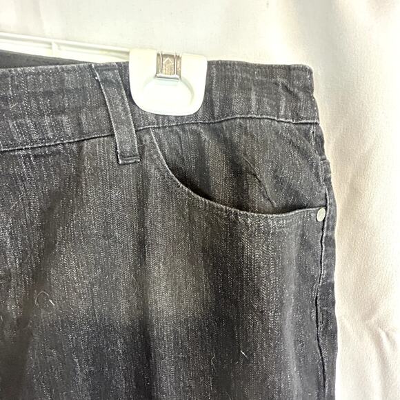 CJ Banks Jeans Women size 16W Petite stretch 36x29 Black straight - Picture 5 of 12
